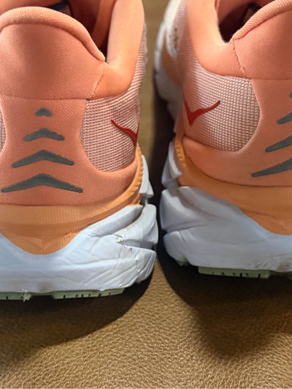 Womens Hoka One One Sneakers Clifton 8 'CSPY orange' Running size 9 - Picture 6 of 11